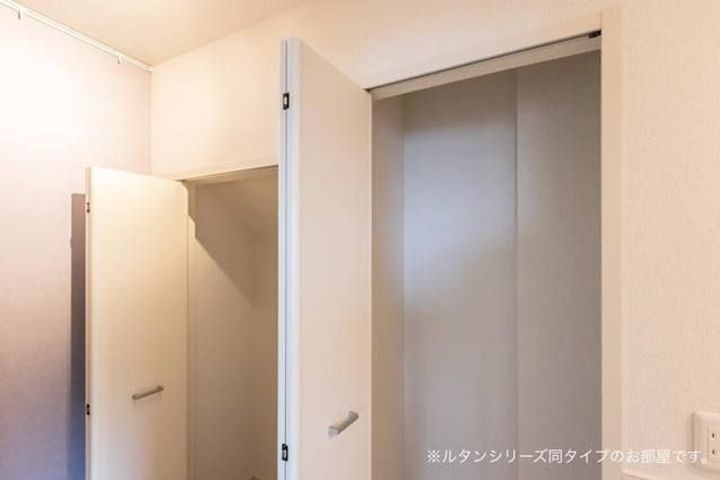 フィオーレ IIの内装