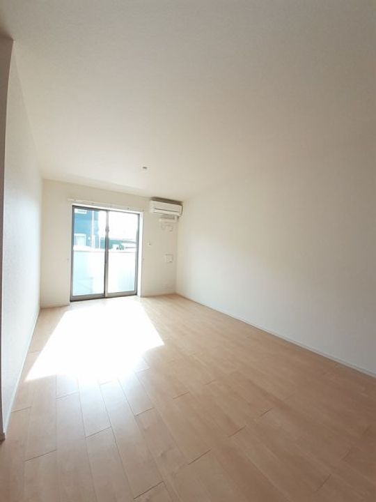 サザンコート Bの居間