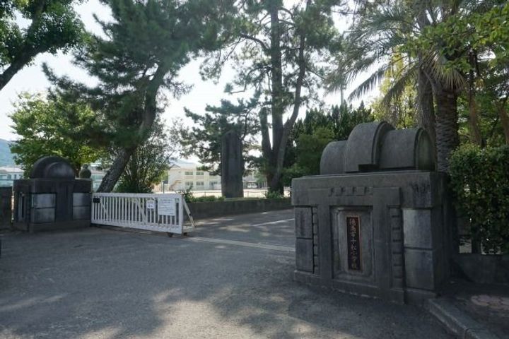 サザンコート Bの周辺