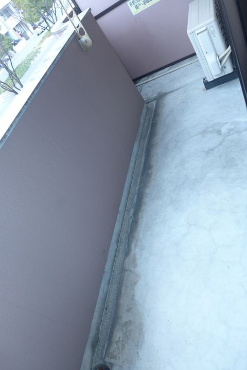 KMビルの内装