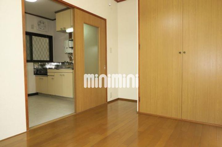 シティーハイム片倉コーポの居間