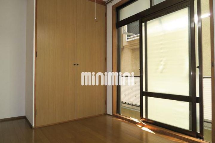 シティーハイム片倉コーポの居間