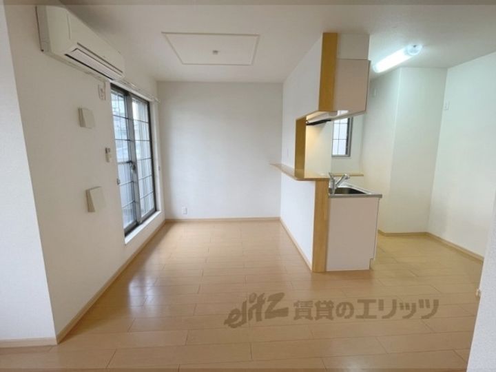 パルテール池田2の居間