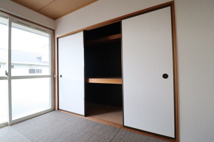 プレジール小野 E棟の内装