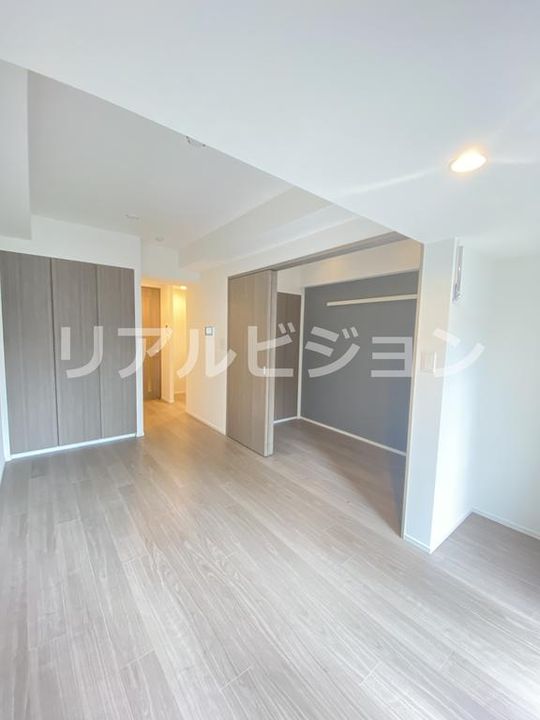 レフィールオーブ代々木の居間