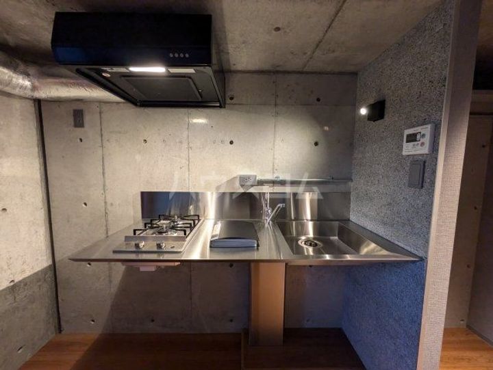 レイオーバー金町のキッチン