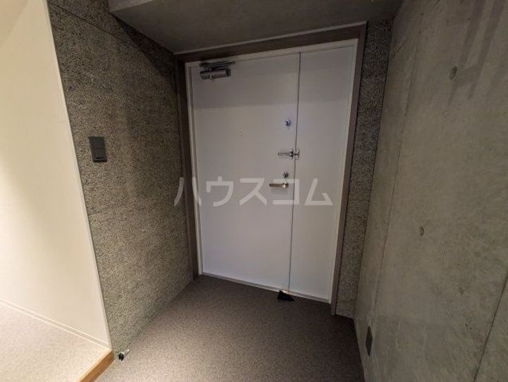 レイオーバー金町の玄関