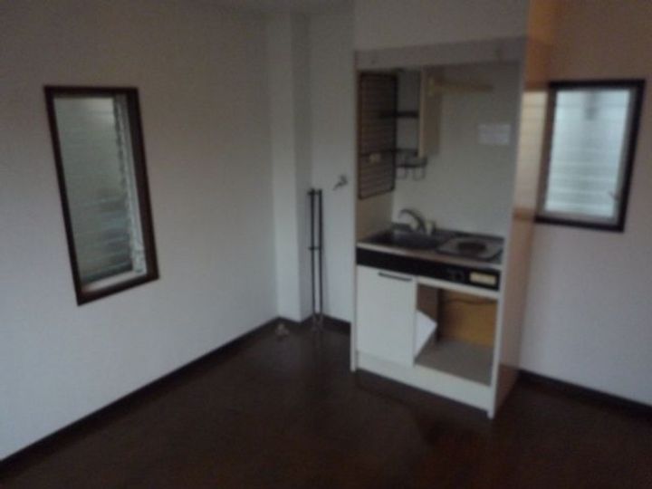 赤坂マンションのキッチン