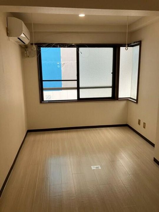 芦花公園ハイツの内装