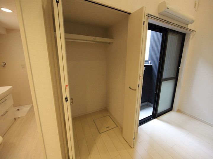 Lucie鳴海(ルシエ鳴海)の内装