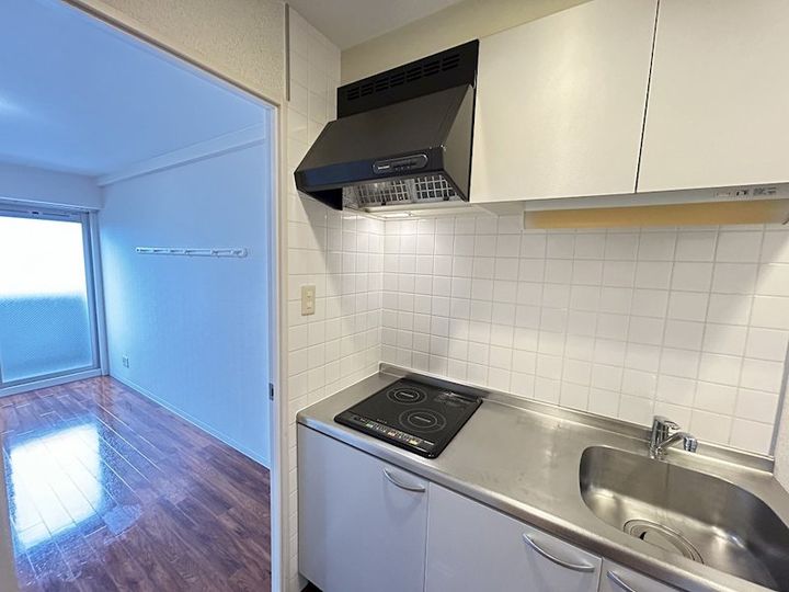 アクエルド御所北のキッチン