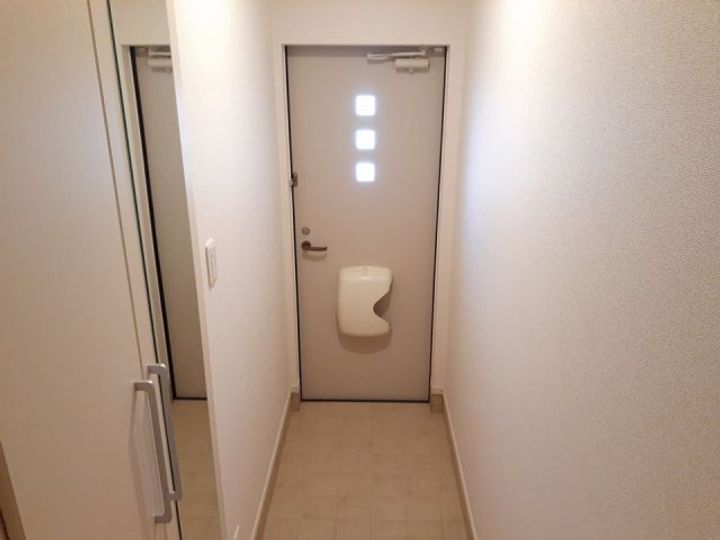 埼玉県加須市川口(アパート)の賃貸物件の玄関