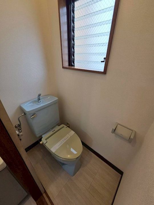 墨土地コーポの内装