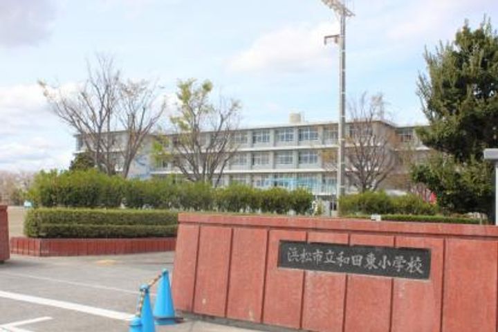 ハイツ天龍IIの周辺