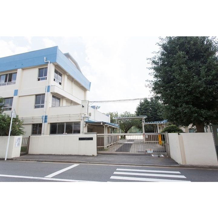 URアートヒル高根台の周辺