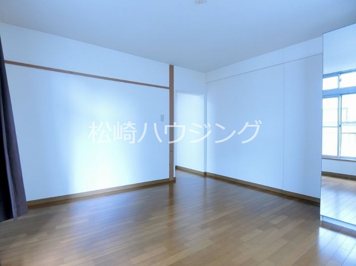 フラットエイトの内装