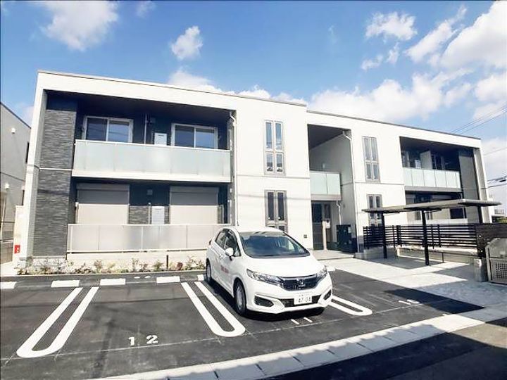 クオリスタ尾畑 Aの外観