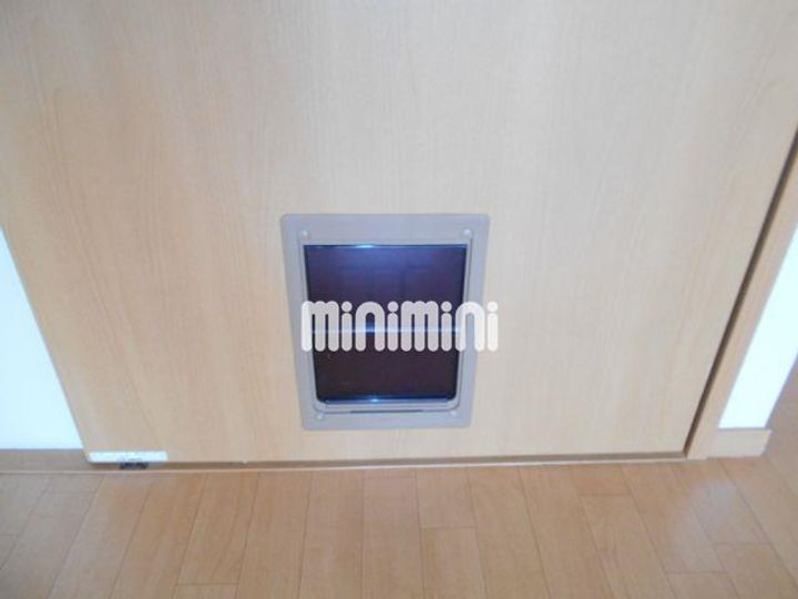 インフィニティ.Mの居間