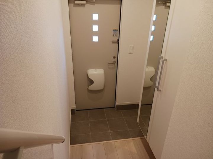 栃木県宇都宮市駒生町(アパート)の賃貸物件の玄関