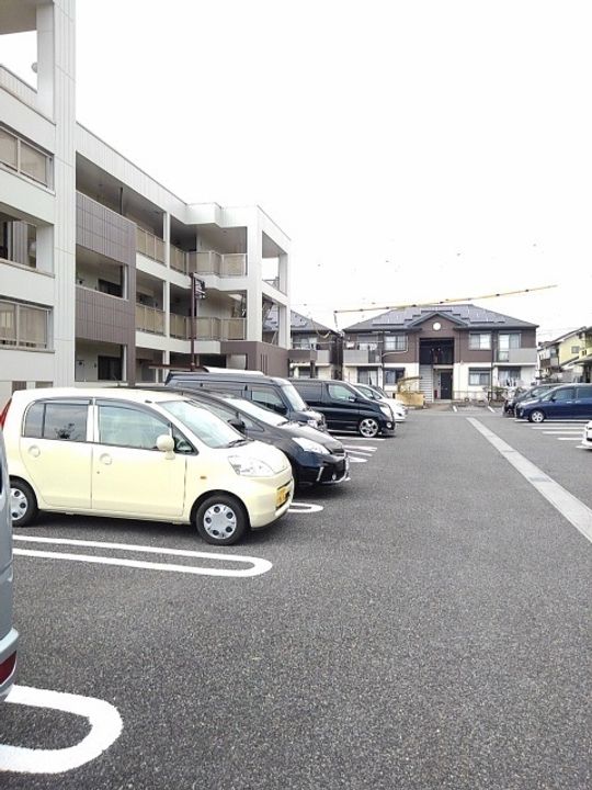 三重県四日市市小杉町(マンション)の賃貸物件の地図