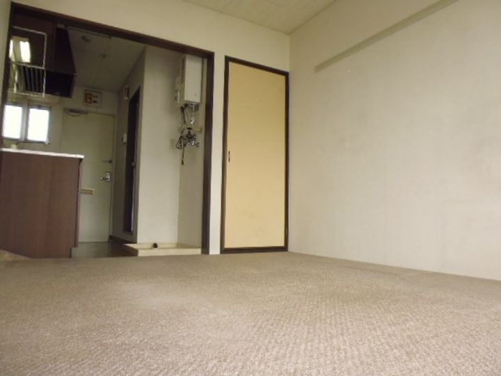 神奈川県横浜市鶴見区矢向4(アパート)の賃貸物件の居間