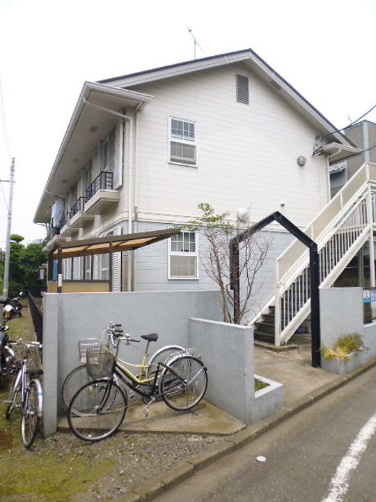 神奈川県横浜市鶴見区矢向4(アパート)の賃貸物件の外観