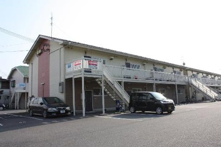 コミール沖野IIの外観