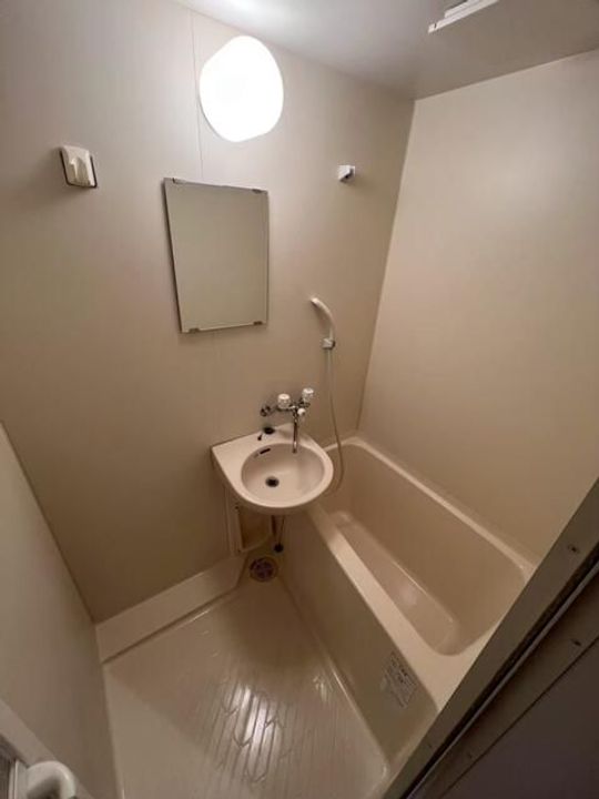 神奈川県大和市中央林間3(アパート)の賃貸物件の風呂