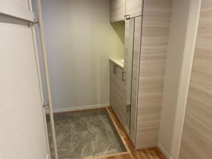 熊本県熊本市中央区国府3(マンション)の賃貸物件の玄関