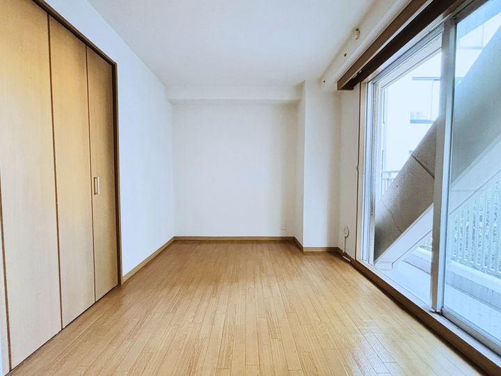 高輪ビューハイツの居間