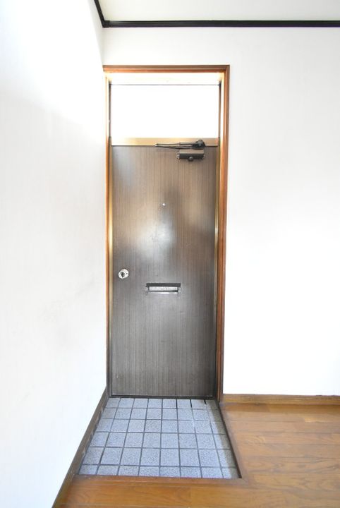 パールハウスの玄関