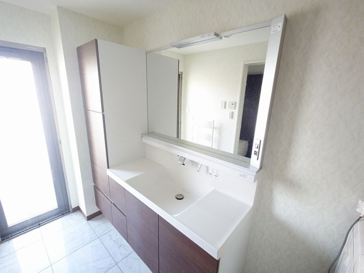 カサベルデみやこの内装