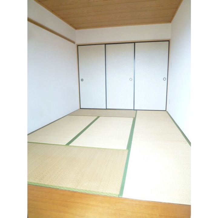シャンドゥクールの内装
