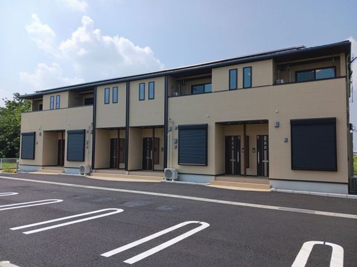 群馬県邑楽郡大泉町大字寄木戸(アパート)の賃貸物件の外観