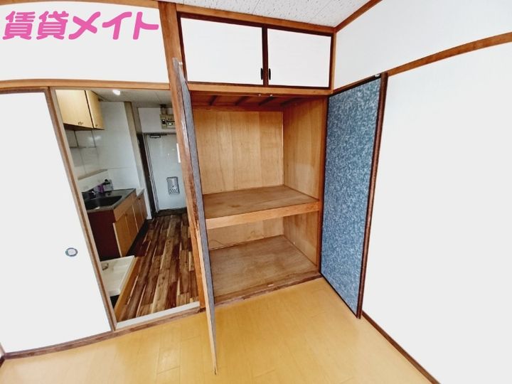 フィオーレ一身田の内装