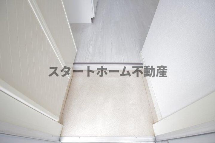 エイコーハイツの玄関