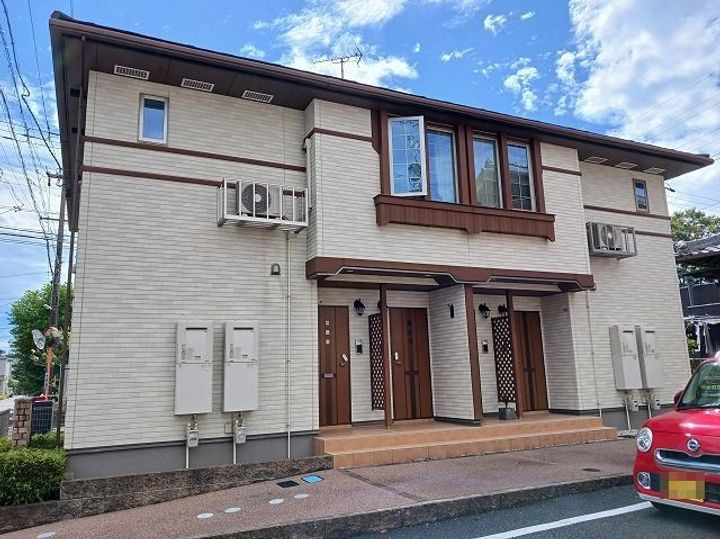 サン・ハイツ 小城の外観