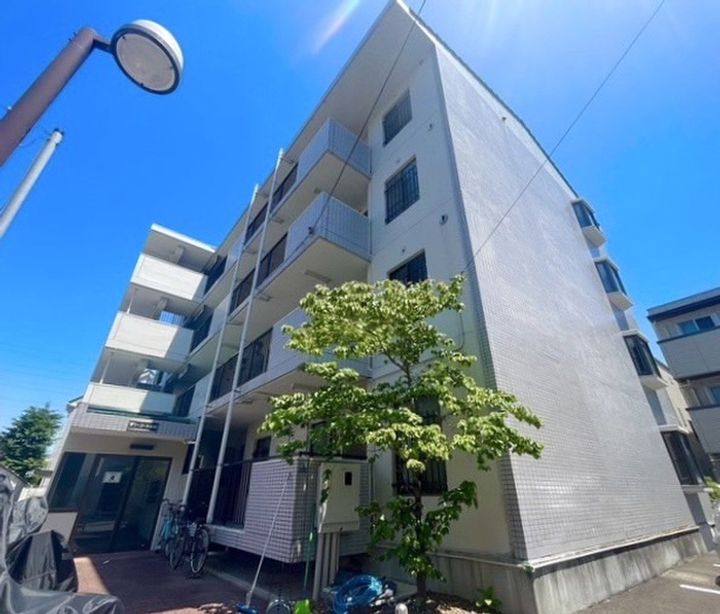 アミ-コ-ト高田の外観