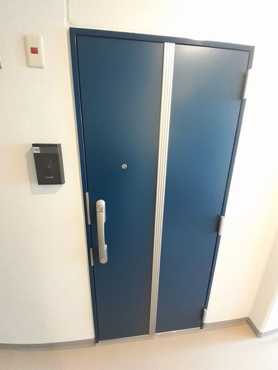 群馬県高崎市高砂町(マンション)の賃貸物件の玄関