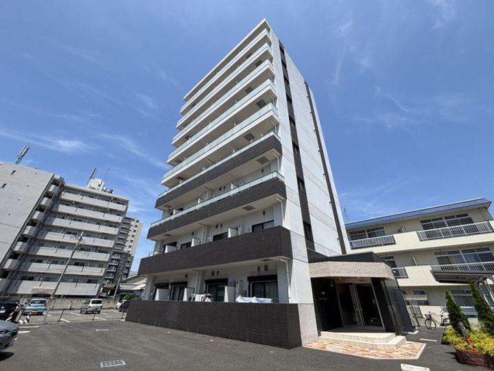 群馬県高崎市高砂町(マンション)の賃貸物件の外観