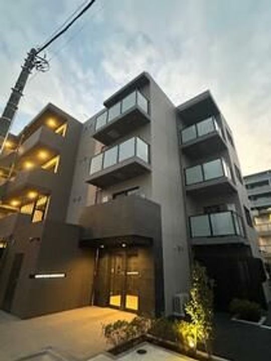 XEBEC八幡山の外観