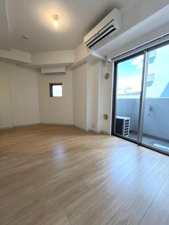 東京都新宿区中落合1(マンション)の賃貸物件の居間