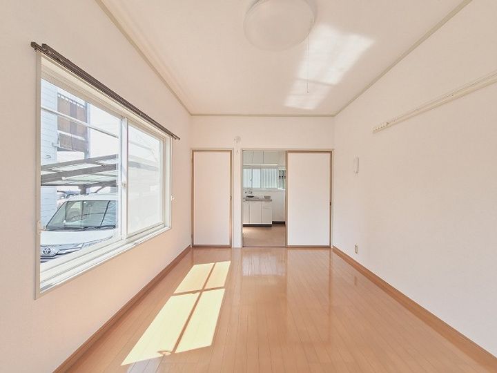 パークアベニュー南光台の居間