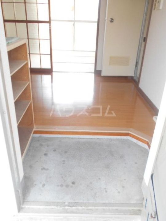 サンクレウェンズIの居間