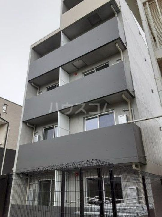 コンフォートフロンティアの外観