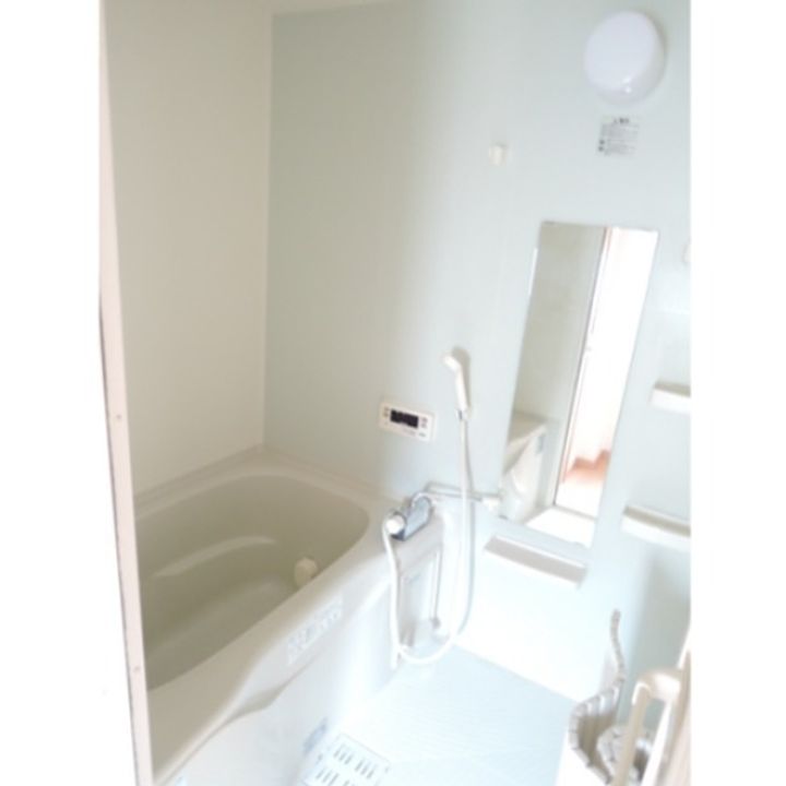 プレミアムヒルズの風呂