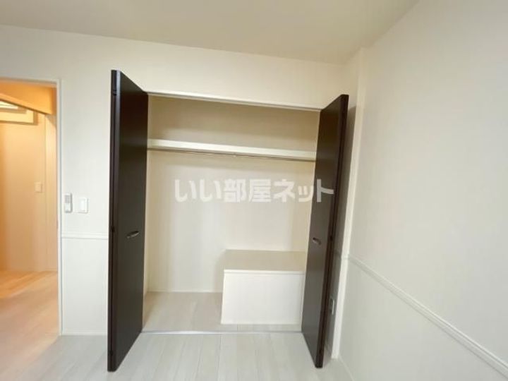 ファブルの内装