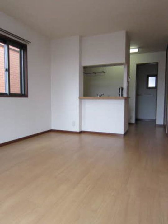 アルメリーナ Bの居間