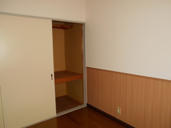 メゾンイルネージュA棟の内装