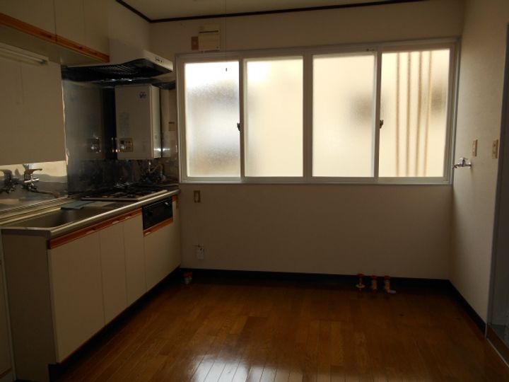 メゾンイルネージュA棟のキッチン